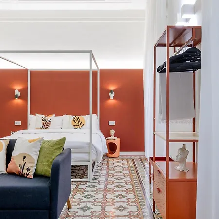 Lejlighed Pallamaglio - Near Station & Historic Center *